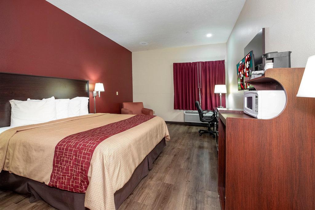 Rodeway Inn Brandon Exterior photo