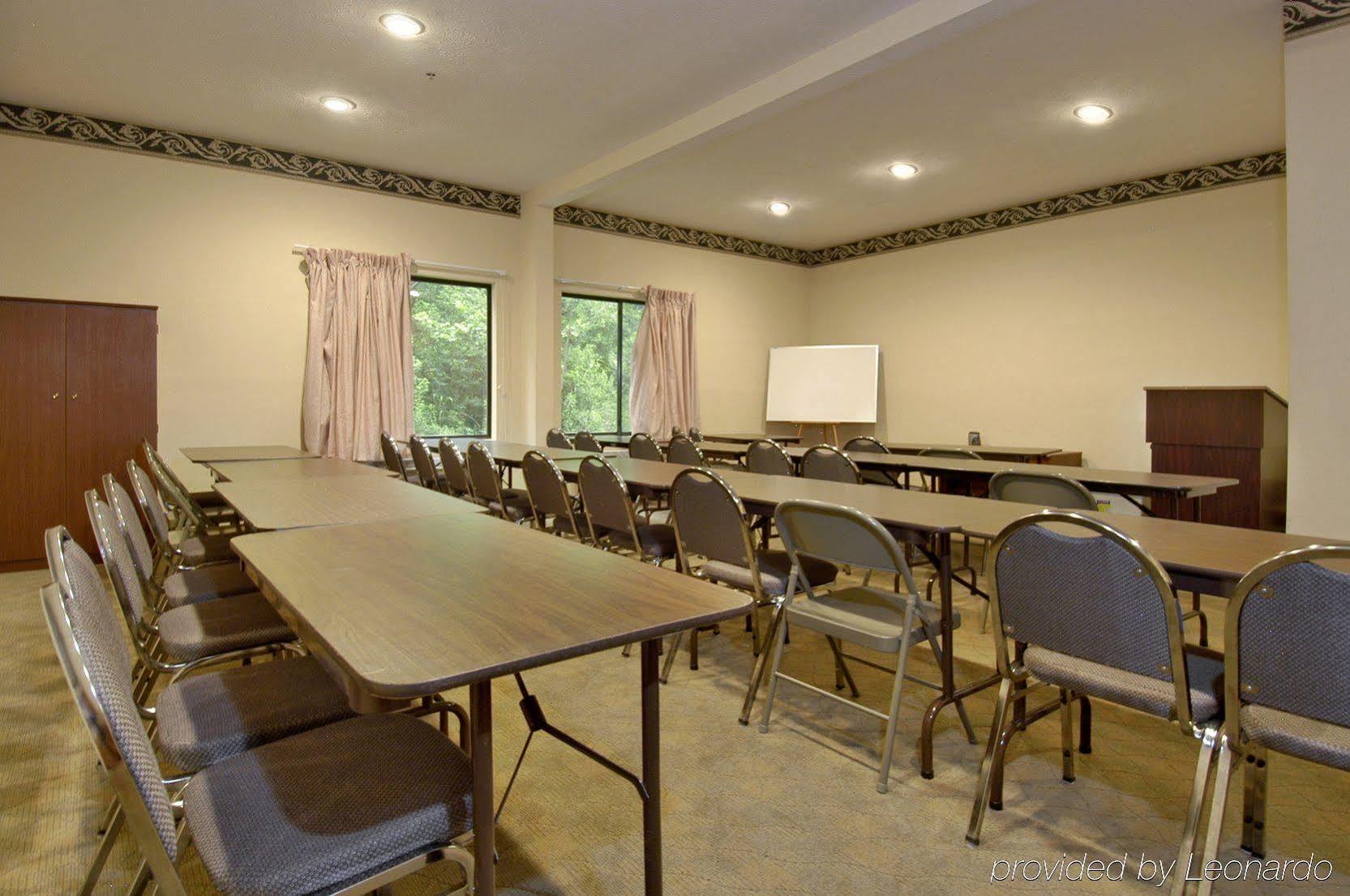 Rodeway Inn Brandon Business photo