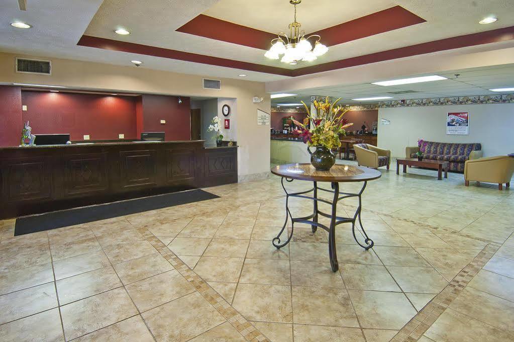 Rodeway Inn Brandon Exterior photo